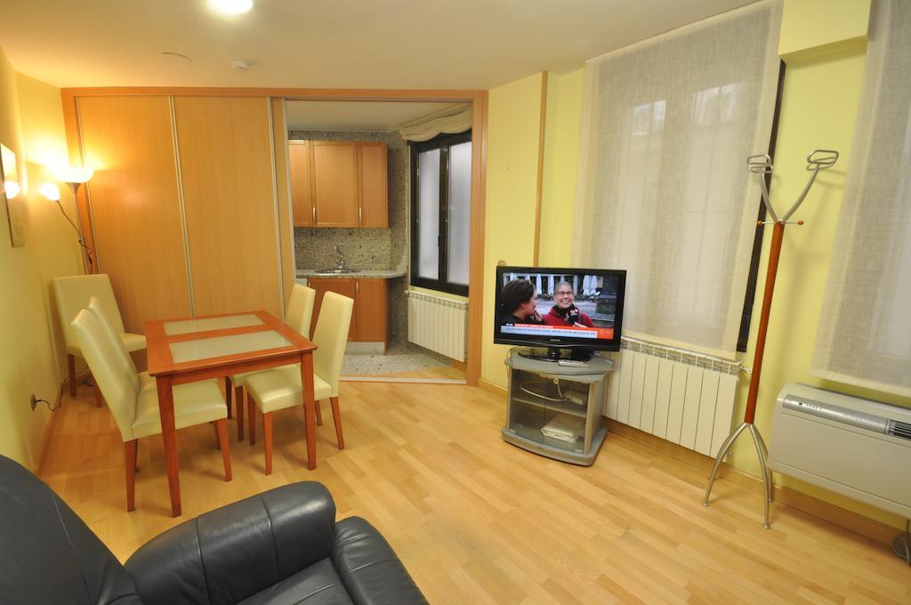 Apartamentos Toro 33 Salamanca Bilik gambar