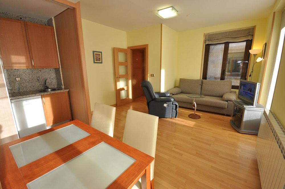 Apartamentos Toro 33 Salamanca Luaran gambar
